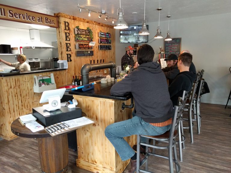 Burnt Timber Brewing and Tavern bar, Wolfeboro, NH